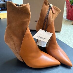 BURBERRY ROSE LEATHER AND SUEDE ANKLE BOOTS